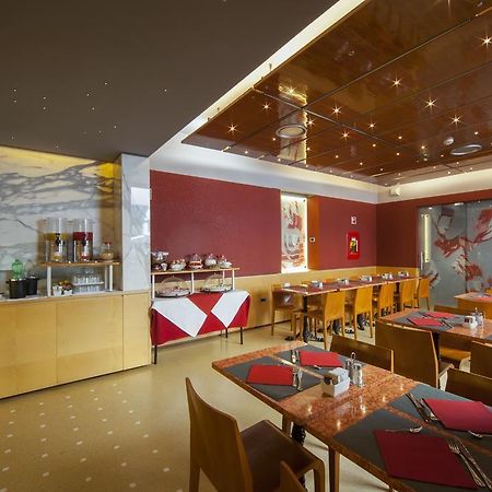 Ariosto Hotel Милано Екстериор снимка