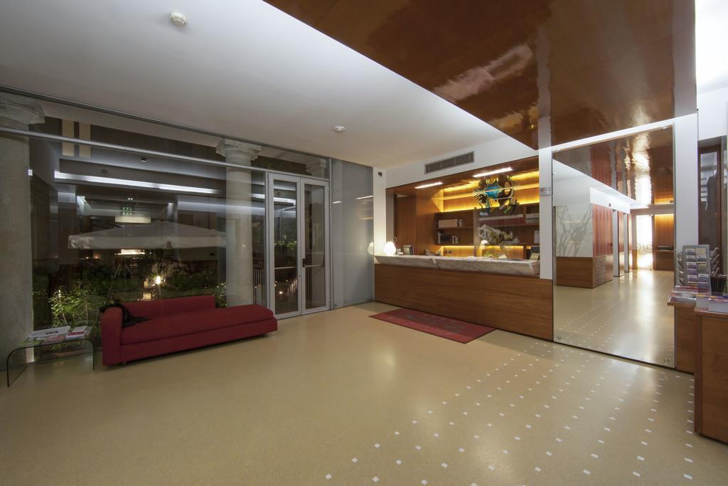 Ariosto Hotel Милано Екстериор снимка