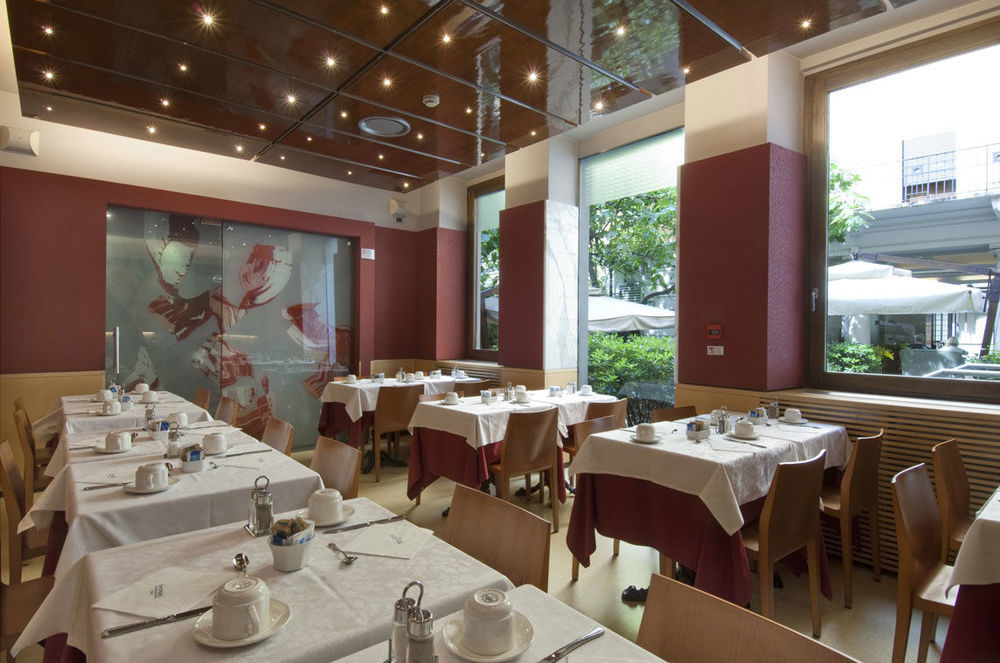 Ariosto Hotel Милано Екстериор снимка