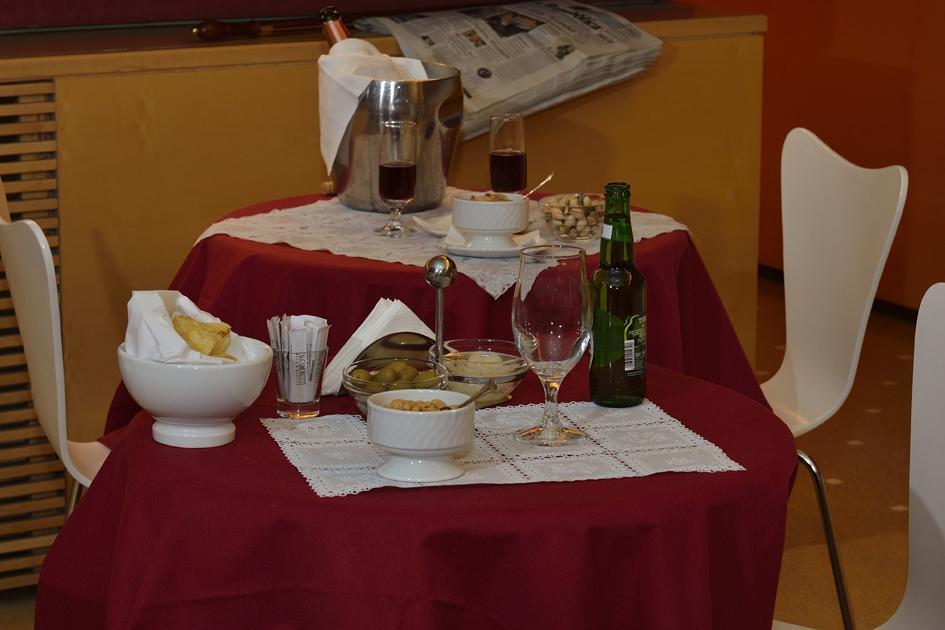 Ariosto Hotel Милано Екстериор снимка