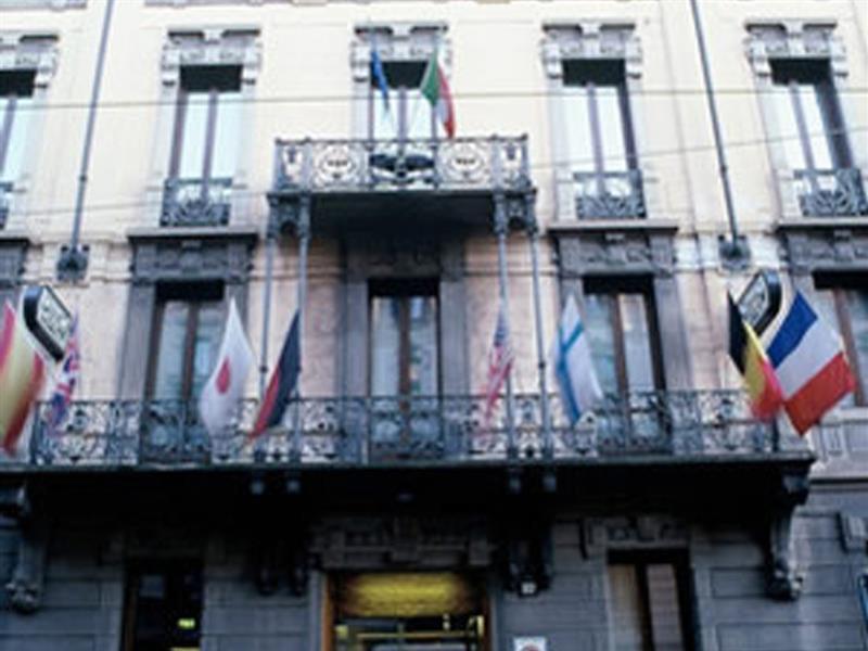 Ariosto Hotel Милано Екстериор снимка