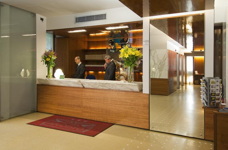 Ariosto Hotel Милано Екстериор снимка